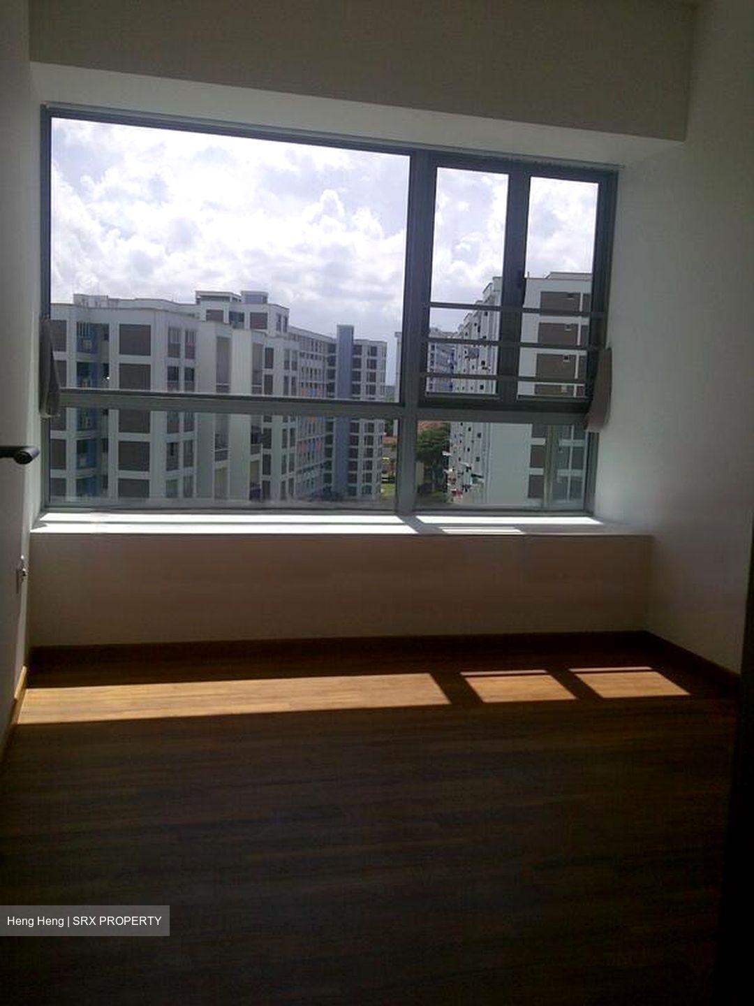 Waterfront Waves (D16), Condominium #481705281